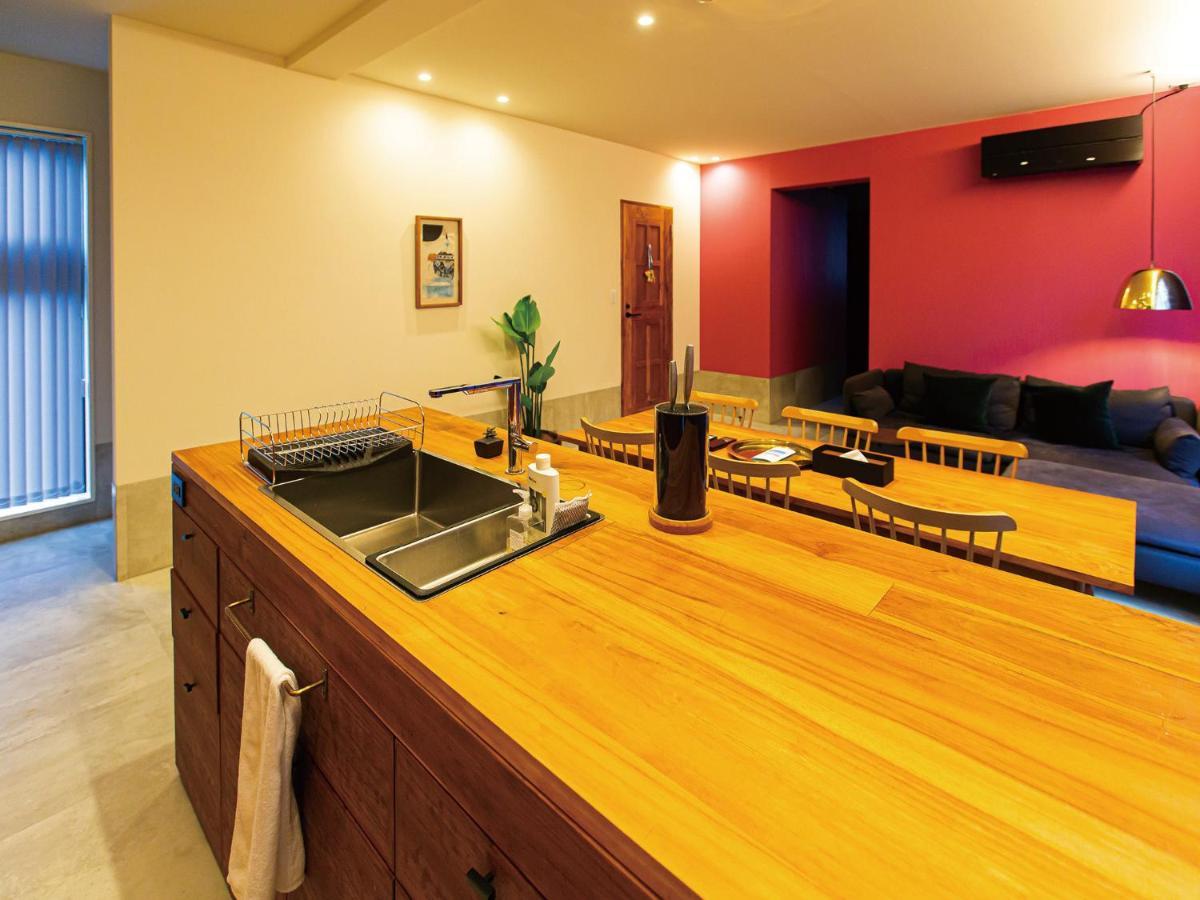 Chulax Okinawa Yomitan【Designer Condominium Hotel】 Екстериор снимка